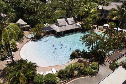 Novotel Cairns Oasis Resort - Accommodation Gladstone 37