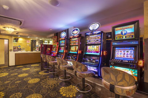 Nightcap At Atherton Hotel - Accommodation Gladstone 23