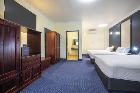 Nightcap At Atherton Hotel - Accommodation Gladstone 16