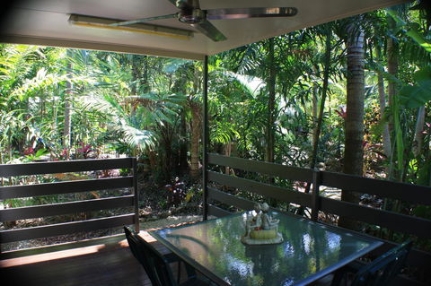 Boutique Bungalows - Accommodation Gladstone 26