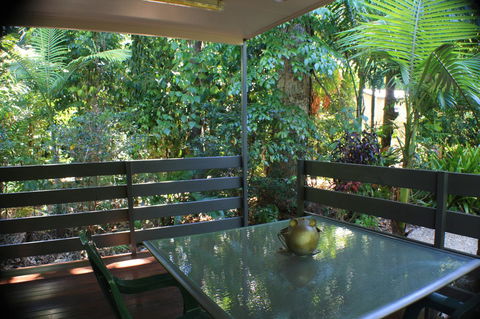 Boutique Bungalows - Accommodation Gladstone 38