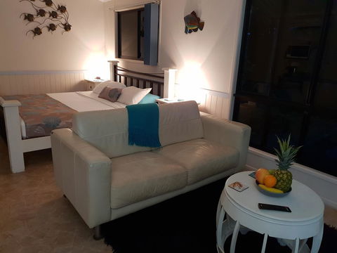 Boutique Bungalows - Accommodation Gladstone 7