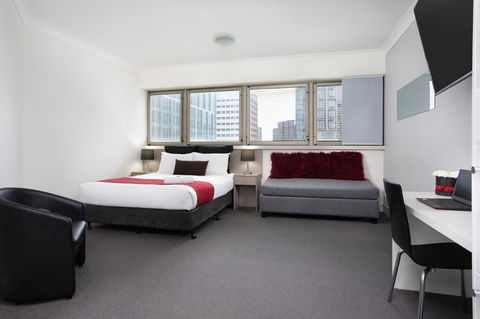 George Williams Hotel - Accommodation Gladstone 4