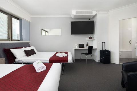 George Williams Hotel - Accommodation Gladstone 7