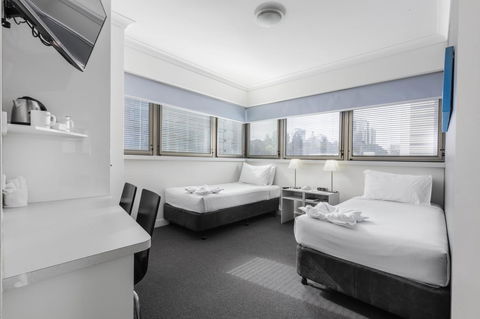 George Williams Hotel - Accommodation Gladstone 36