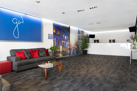 George Williams Hotel - Accommodation Gladstone 2