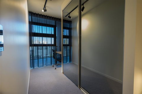 Arena Apartments By CLLIX - Accommodation Gladstone 26