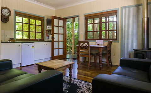 Allumbah Pocket Cottages - Accommodation Gladstone 29