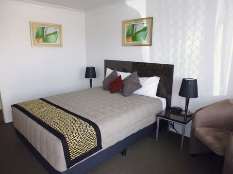Burke & Wills Motor Inn - Accommodation Gladstone 27