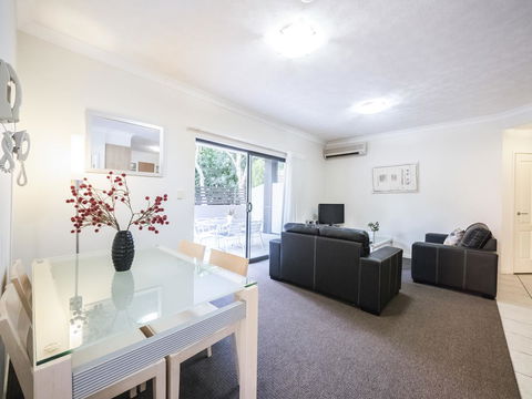 La Vida On Anzac - Accommodation Gladstone 39