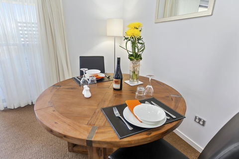 La Vida On Anzac - Accommodation Gladstone 21