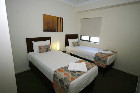 La Vida On Anzac - Accommodation Gladstone 8