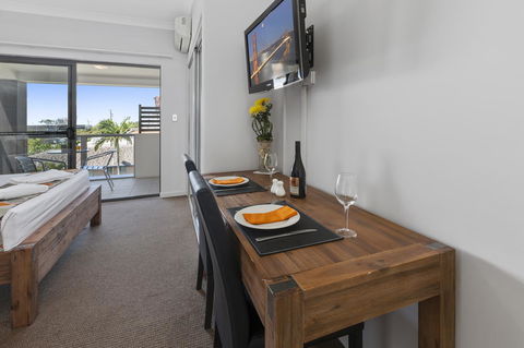 La Vida On Anzac - Accommodation Gladstone 28