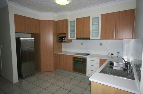 La Vida On Anzac - Accommodation Gladstone 10