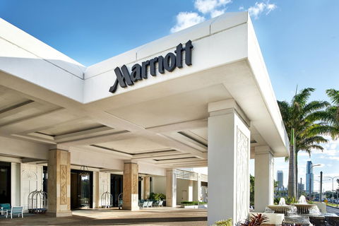 JW Marriott Gold Coast Resort & Spa - Accommodation Gladstone 3