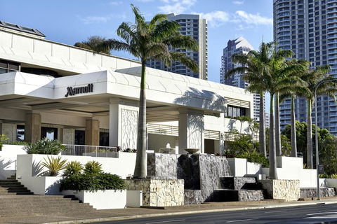 JW Marriott Gold Coast Resort & Spa - Accommodation Gladstone 2