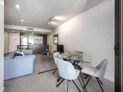 Opera Apartments South Brisbane - Accommodation Gladstone 5