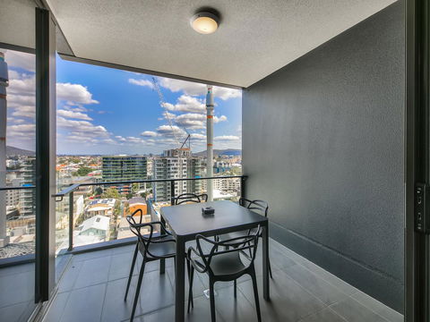 Opera Apartments South Brisbane - Accommodation Gladstone 22
