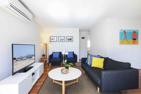Sandbox Apartments - Accommodation Gladstone 24