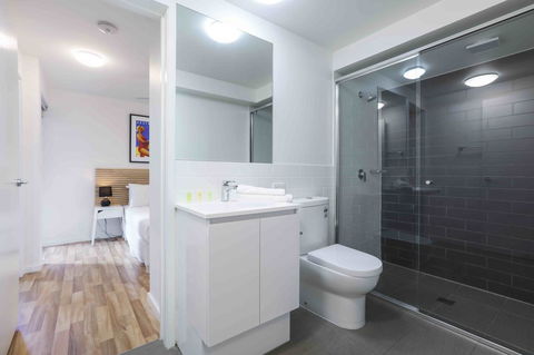 Sandbox Apartments - Accommodation Gladstone 15