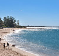 The Norfolks on Moffat Beach - Accommodation Gladstone