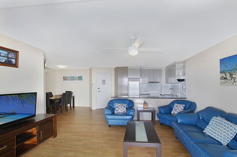 Catalina Resort - Accommodation Gladstone 36