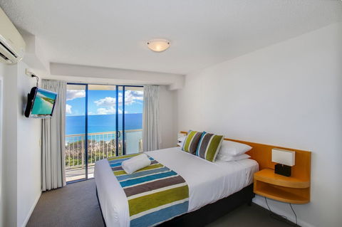 Catalina Resort - Accommodation Gladstone 12