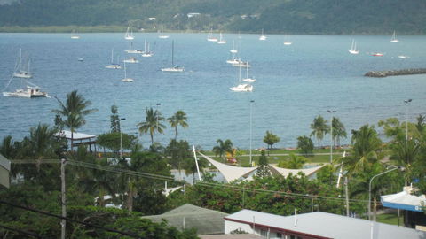 Waterview Airlie Beach - Accommodation Gladstone 25