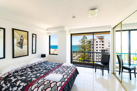 Burgess @ Kings Beach Apartments - Accommodation Gladstone 21
