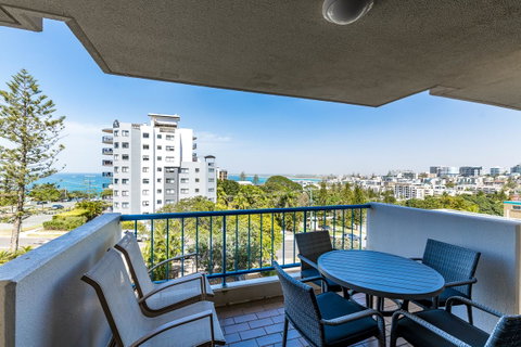 Burgess @ Kings Beach Apartments - Accommodation Gladstone 30