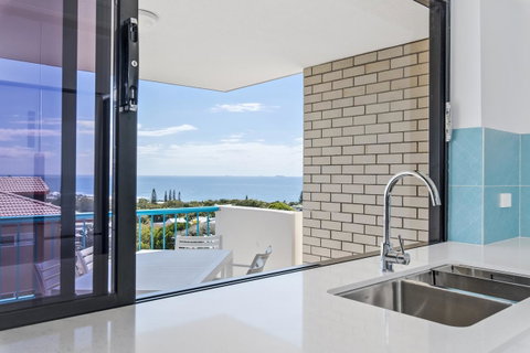 Burgess @ Kings Beach Apartments - Accommodation Gladstone 44