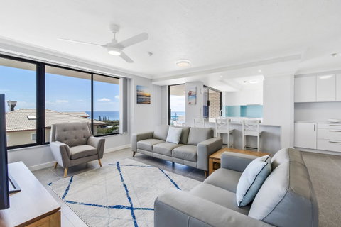 Burgess @ Kings Beach Apartments - Accommodation Gladstone 42