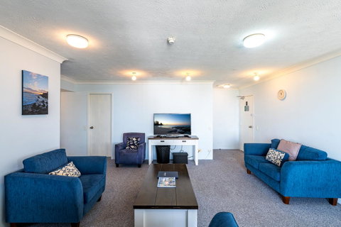 Burgess @ Kings Beach Apartments - Accommodation Gladstone 31