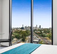 Essence Suites Taringa - Accommodation Gladstone