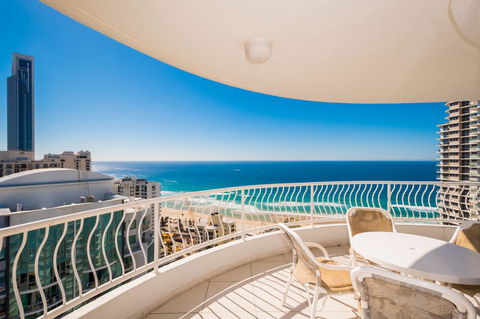 Aegean Resort Apartments - Accommodation Gladstone 17