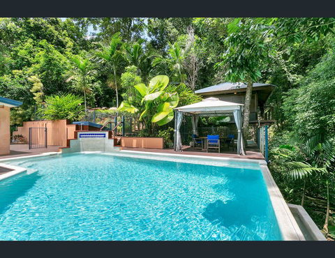 Cairns Rainforest Retreat - Accommodation Gladstone 6