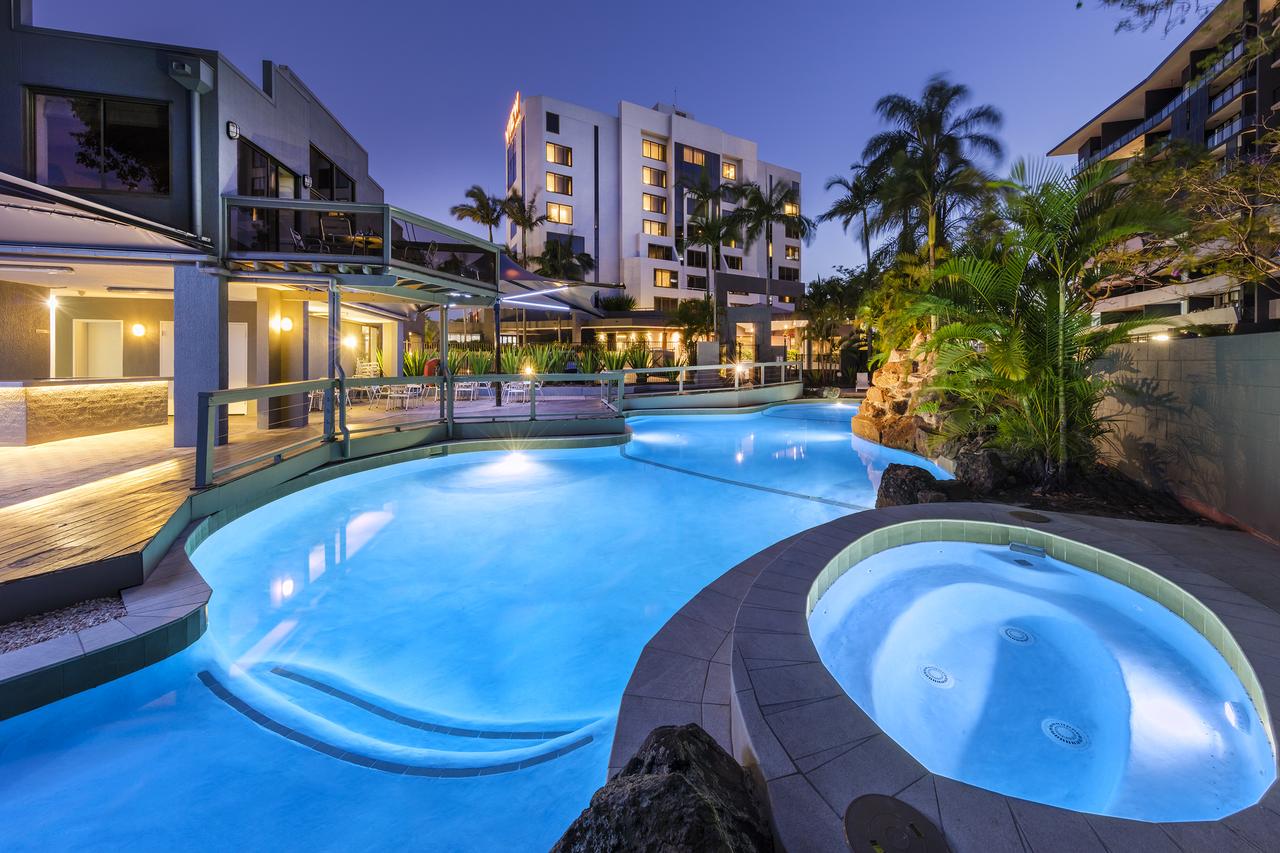 Hamilton QLD Accommodation Gladstone