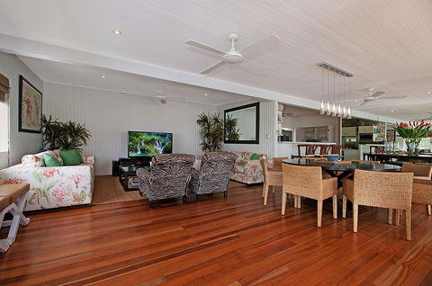 15 Wharf Street - Accommodation Gladstone 12