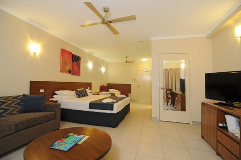 Cairns Queenslander Hotel & Apartments - Accommodation Gladstone 6