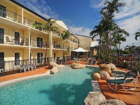 Cairns Queenslander Hotel & Apartments - Accommodation Gladstone 1