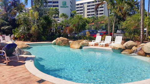Cairns Queenslander Hotel & Apartments - Accommodation Gladstone 30