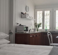 Halcyon on Bardon - Accommodation Gladstone