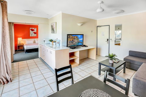 Coral Tree Inn - Accommodation Gladstone 25