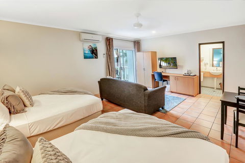 Coral Tree Inn - Accommodation Gladstone 15