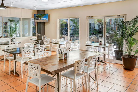 Coral Tree Inn - Accommodation Gladstone 26
