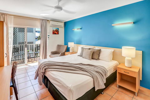 Coral Tree Inn - Accommodation Gladstone 0