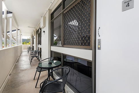 Reef Gateway Hotel - Accommodation Gladstone 2
