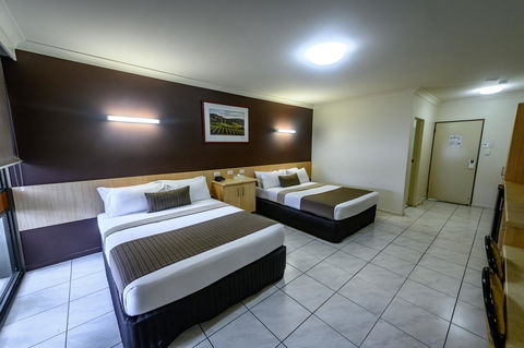 Reef Gateway Hotel - Accommodation Gladstone 6