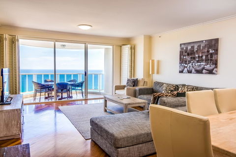 Oscar On Main Beach Resort - Accommodation Gladstone 3