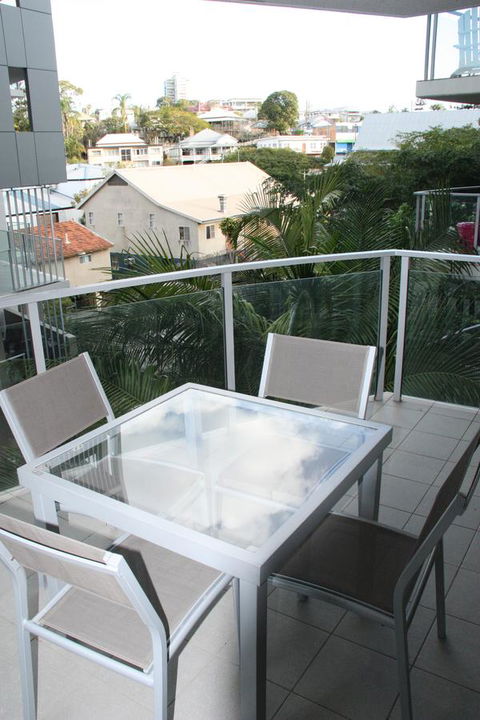 Allegro Apartments - Accommodation Gladstone 10